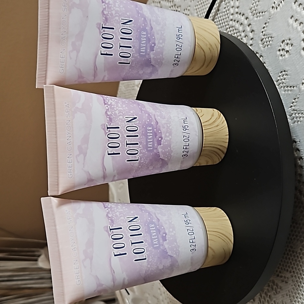 Foot Lotion - Lavender Scent - Travel Size 3.2oz